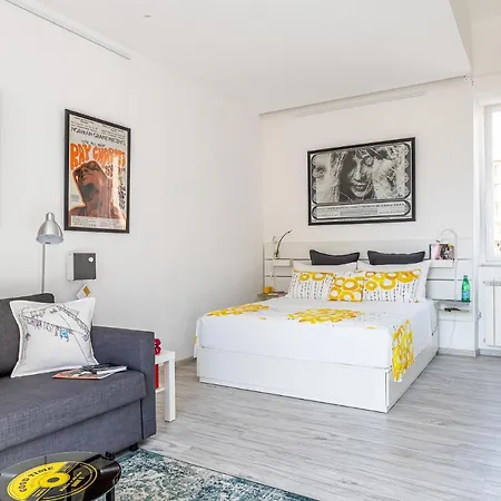 PIGNETO VILLAGE Roma Guest House Apartment
